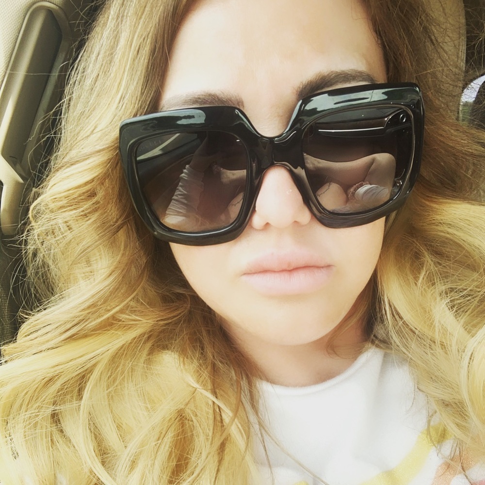 Meet your Posher, Brittney